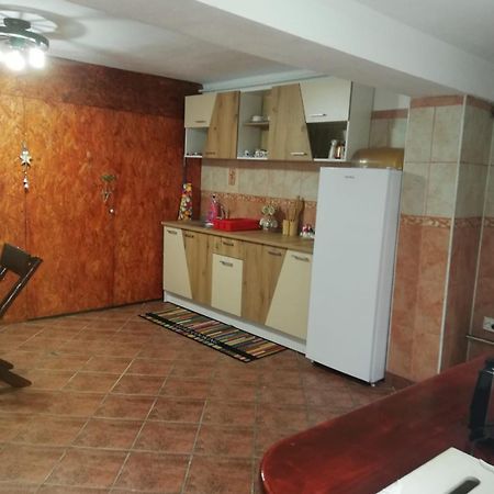 Rustic Rooms Rîşnov Екстериор снимка