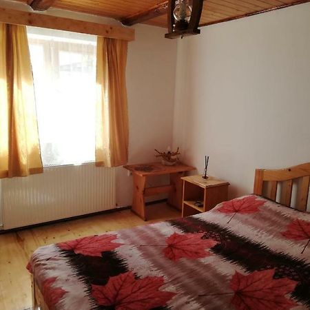 Rustic Rooms Rîşnov Екстериор снимка
