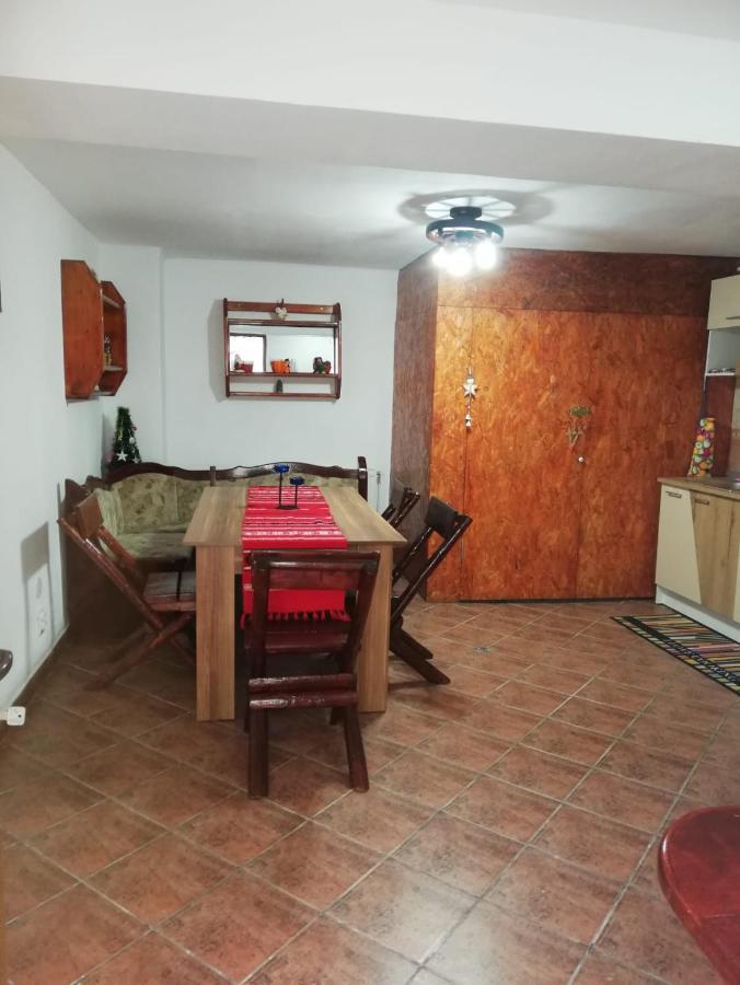 Rustic Rooms Rîşnov Екстериор снимка